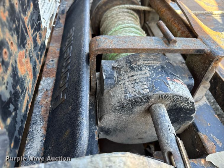 image for item EM3754 2007 Ford F650 Super Duty rollback truck