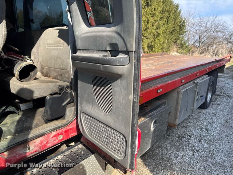 image for item EM3754 2007 Ford F650 Super Duty rollback truck