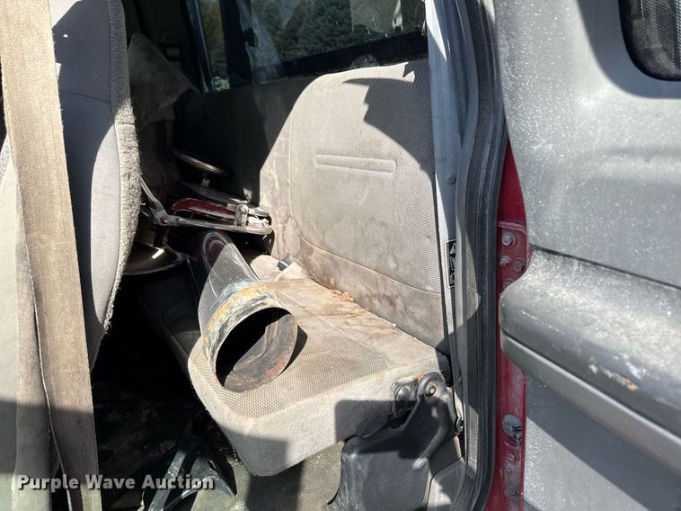 image for item EM3754 2007 Ford F650 Super Duty rollback truck