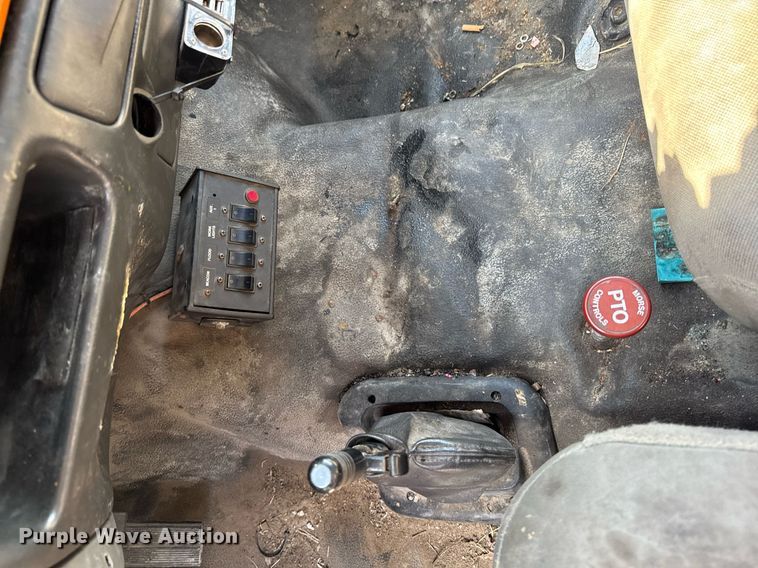 image for item EM3754 2007 Ford F650 Super Duty rollback truck