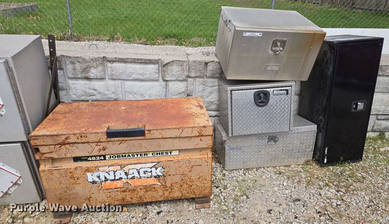 image for item EM7014 (5) toolboxes 