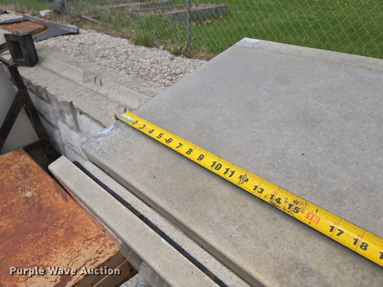 image for item EM7014 (5) toolboxes 