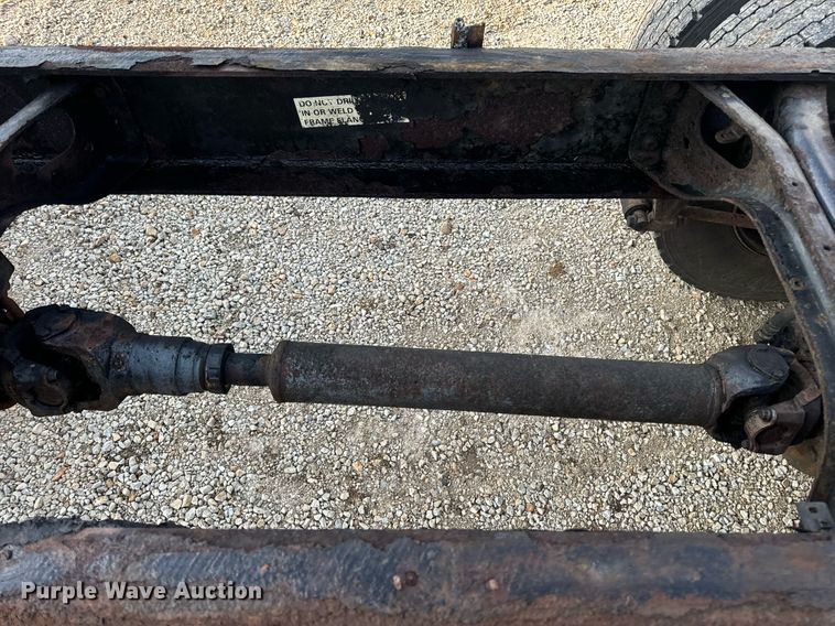 image for item EN4504 2006 International 4400 truck cab and chassis