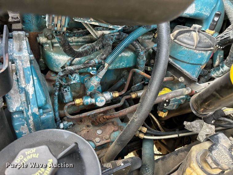 image for item EN4504 2006 International 4400 truck cab and chassis