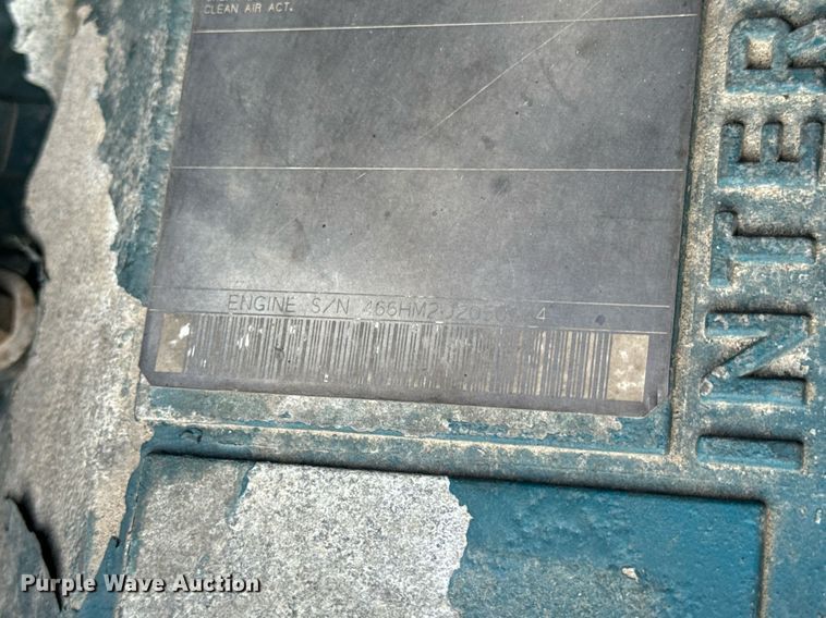 image for item EN4504 2006 International 4400 truck cab and chassis