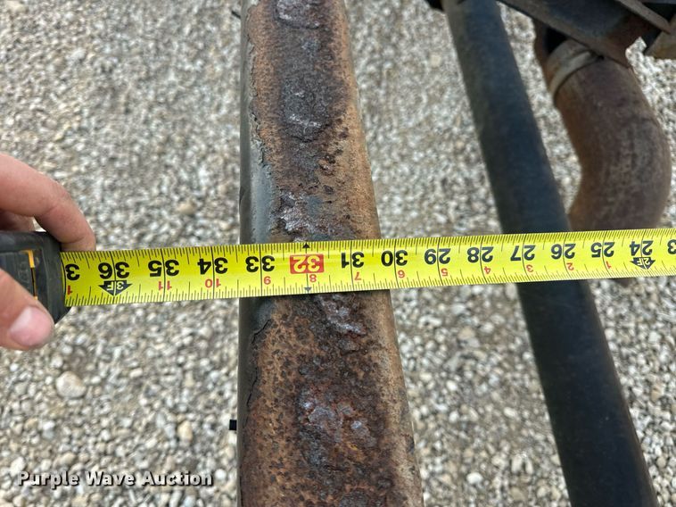 image for item EN5201 2010 International DuraStar 4300 truck cab and chassis