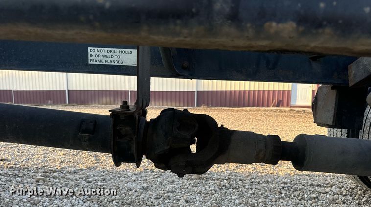 image for item EN5201 2010 International DuraStar 4300 truck cab and chassis