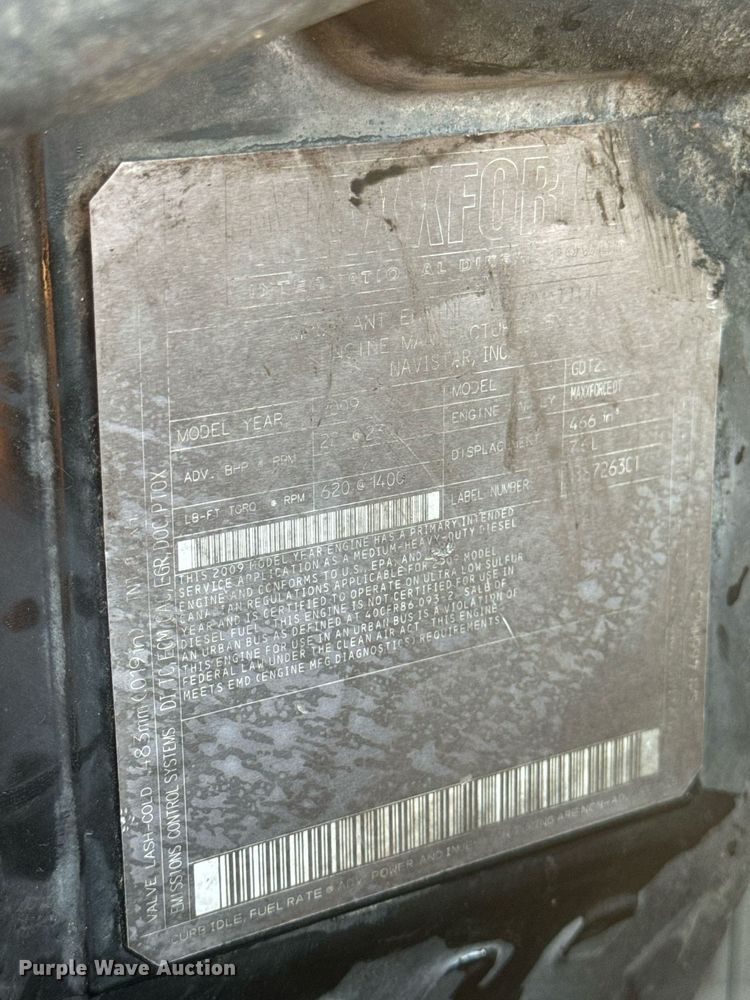 image for item EN5201 2010 International DuraStar 4300 truck cab and chassis