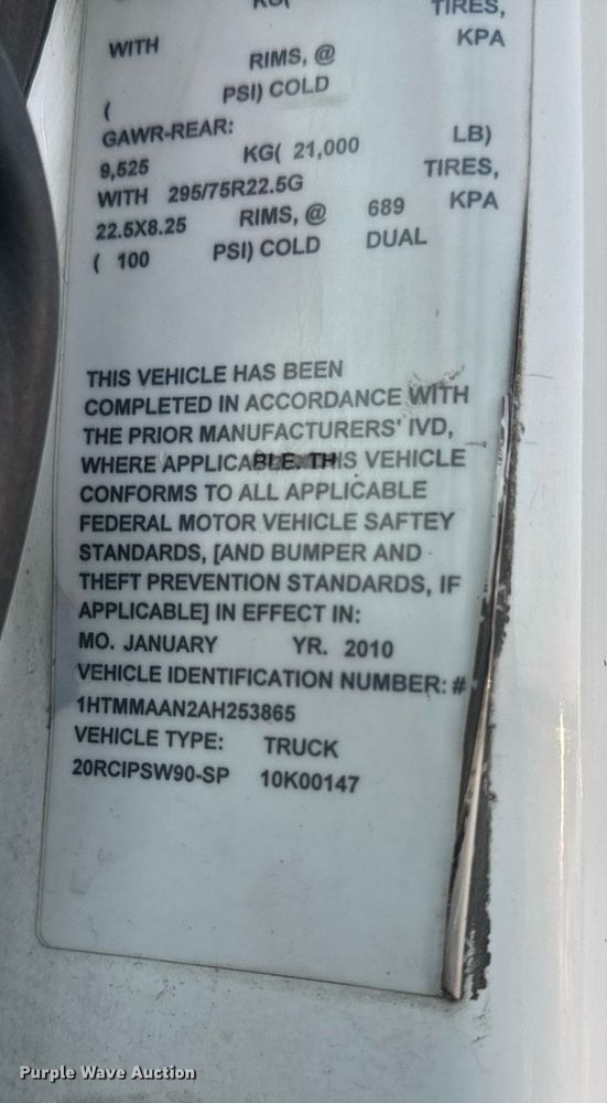 image for item EN5201 2010 International DuraStar 4300 truck cab and chassis