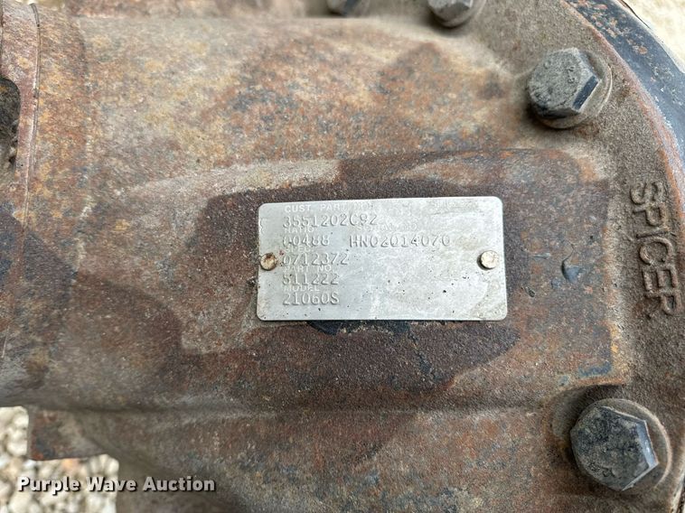 image for item EN5215 2006 International 4300 truck cab and chassis