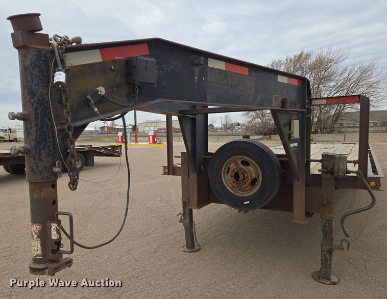 image for item EN8790 1997 Fannin Fabrication equipment trailer
