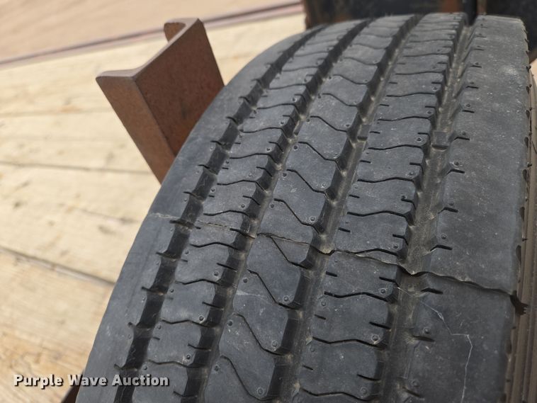 image for item EN8790 1997 Fannin Fabrication equipment trailer