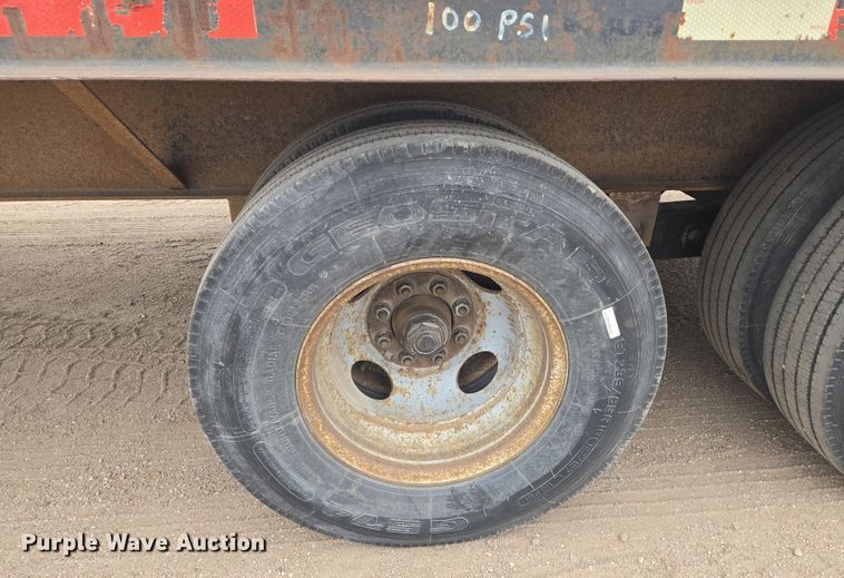 image for item EN8790 1997 Fannin Fabrication equipment trailer