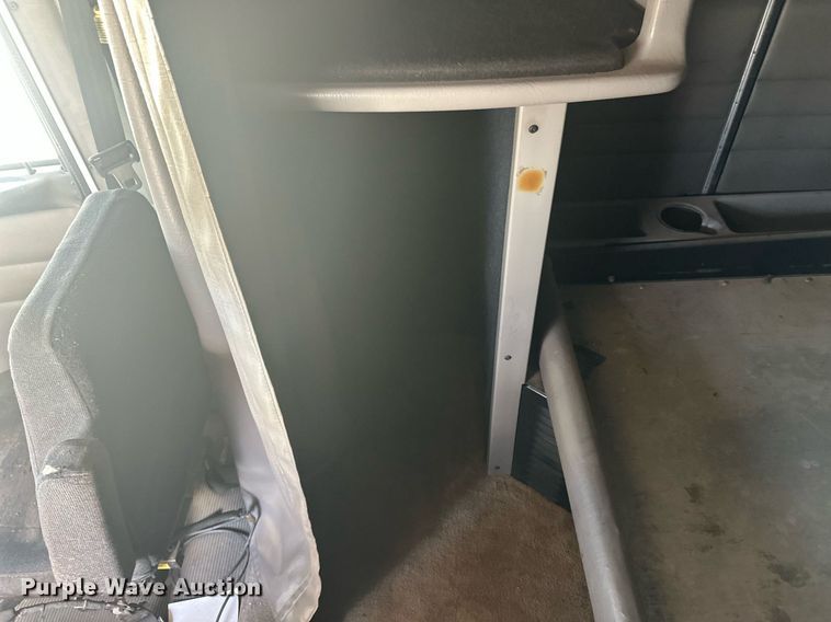 image for item EQ4534 2005 Peterbilt 379 semi truck