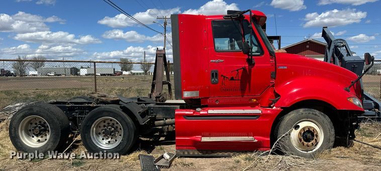 image for item EQ4536 2011 International ProStar semi truck
