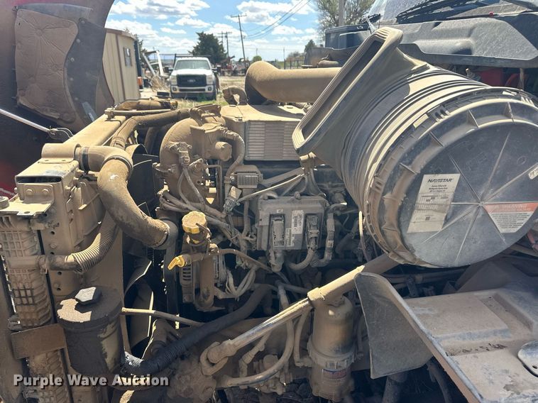 image for item EQ4536 2011 International ProStar semi truck