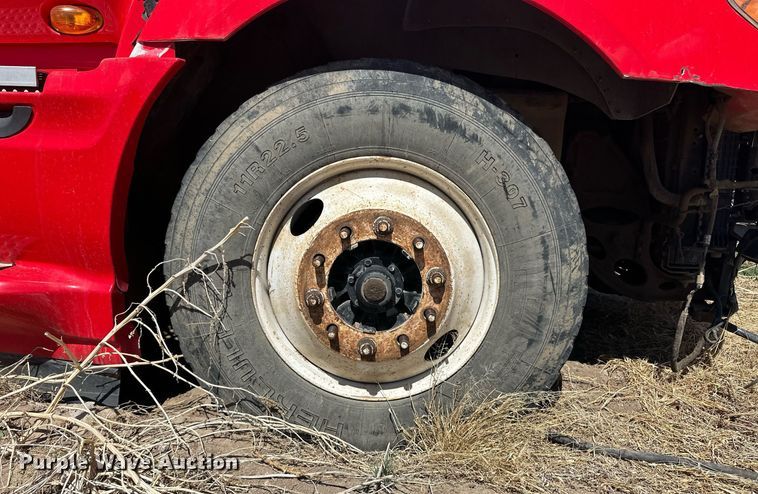 image for item EQ4536 2011 International ProStar semi truck