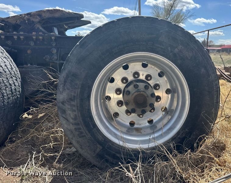 image for item EQ4536 2011 International ProStar semi truck