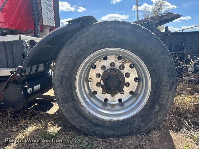 image for item EQ4536 2011 International ProStar semi truck