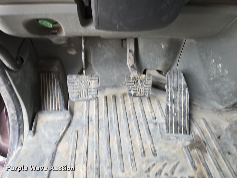 image for item EQ6943 2018 Kenworth T880 semi truck