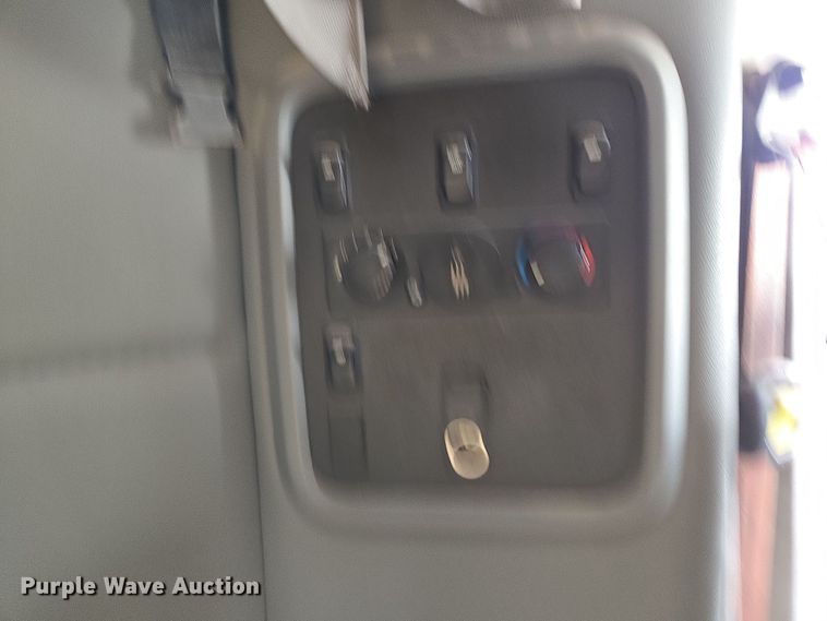 image for item EQ6944 2018 Kenworth T880 semi truck