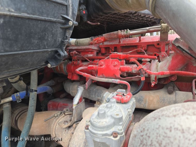 image for item EQ6944 2018 Kenworth T880 semi truck