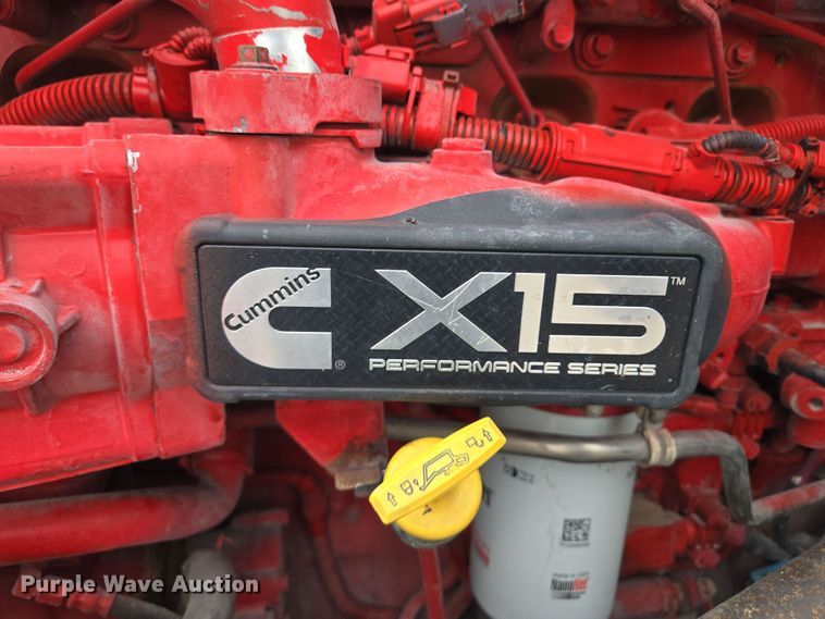 image for item EQ6944 2018 Kenworth T880 semi truck