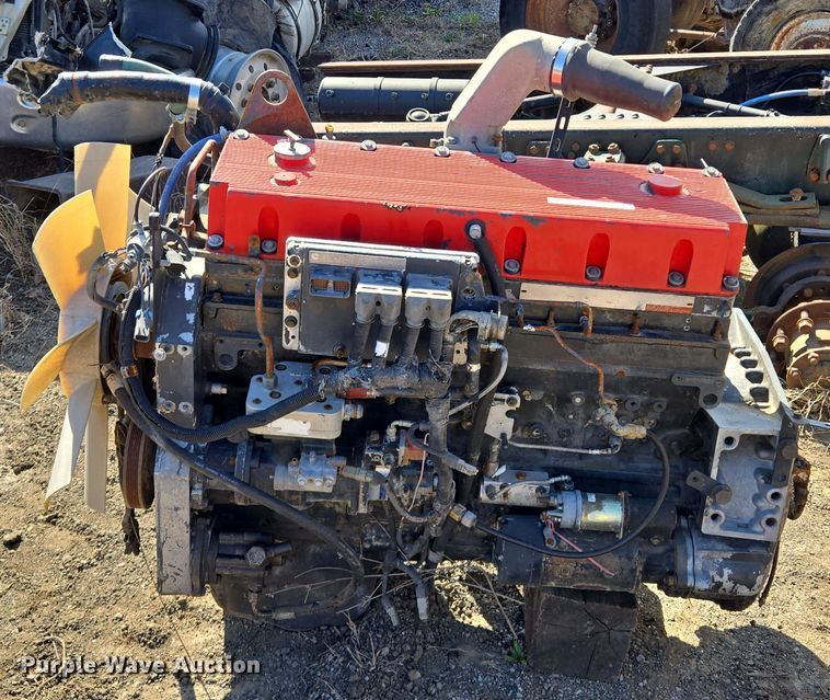 image for item EQ6948 Cummins  ISM 400 engine