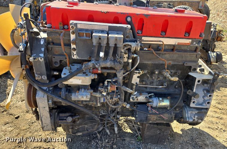 image for item EQ6948 Cummins  ISM 400 engine