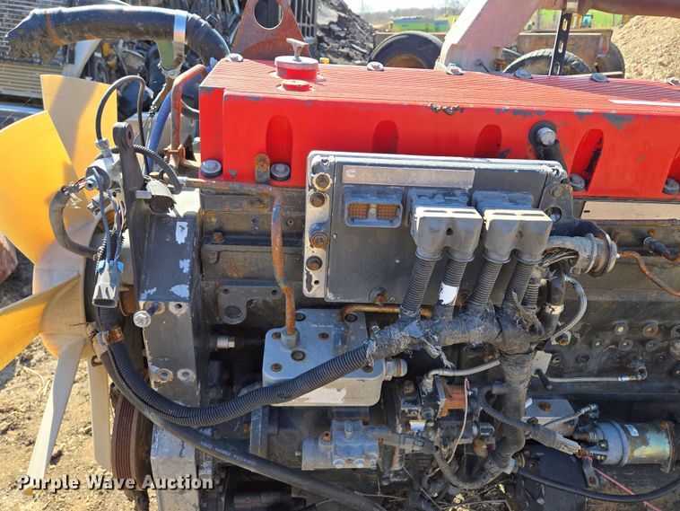 image for item EQ6948 Cummins  ISM 400 engine