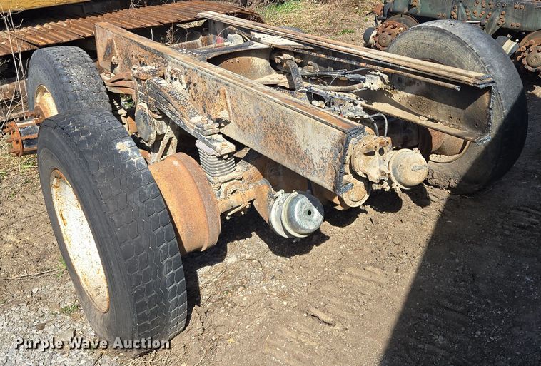 image for item EQ6949 (2) truck chassis 