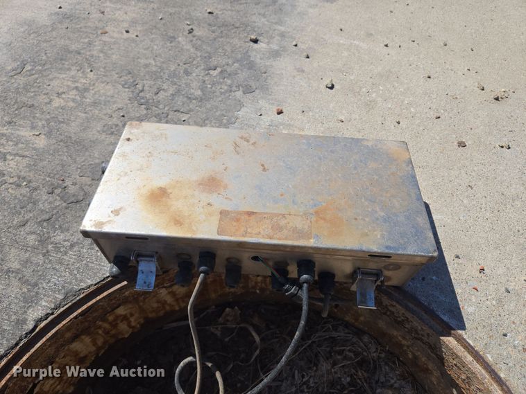 image for item EQ6953 Cardinal  4520-EPR12-C  truck scale  