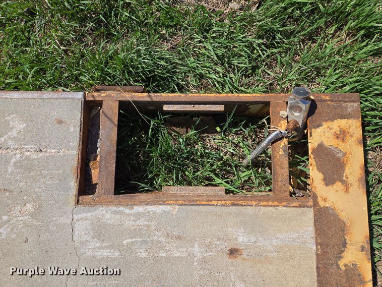 image for item EQ6953 Cardinal  4520-EPR12-C  truck scale  