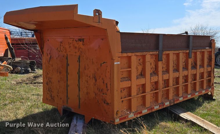 image for item EQ6954 Dump truck bed 