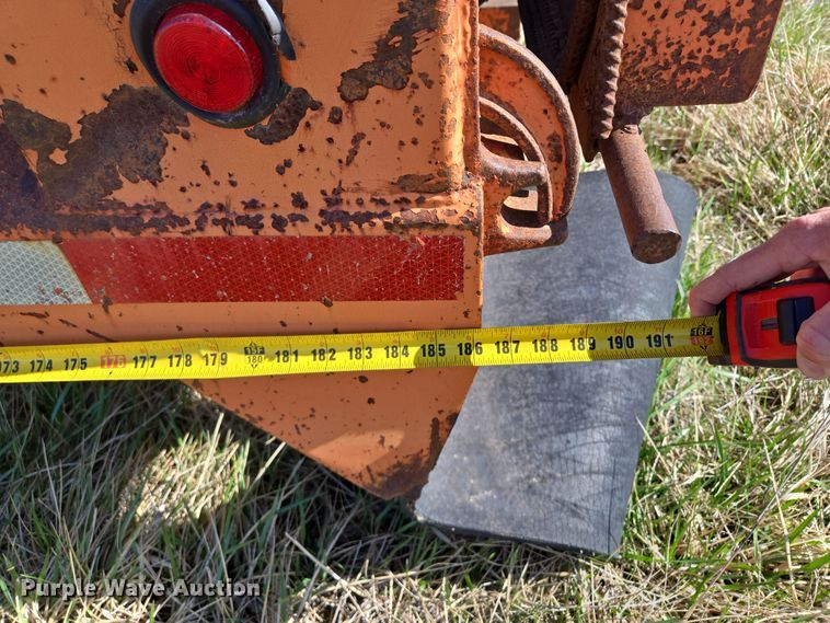 image for item EQ6954 Dump truck bed 