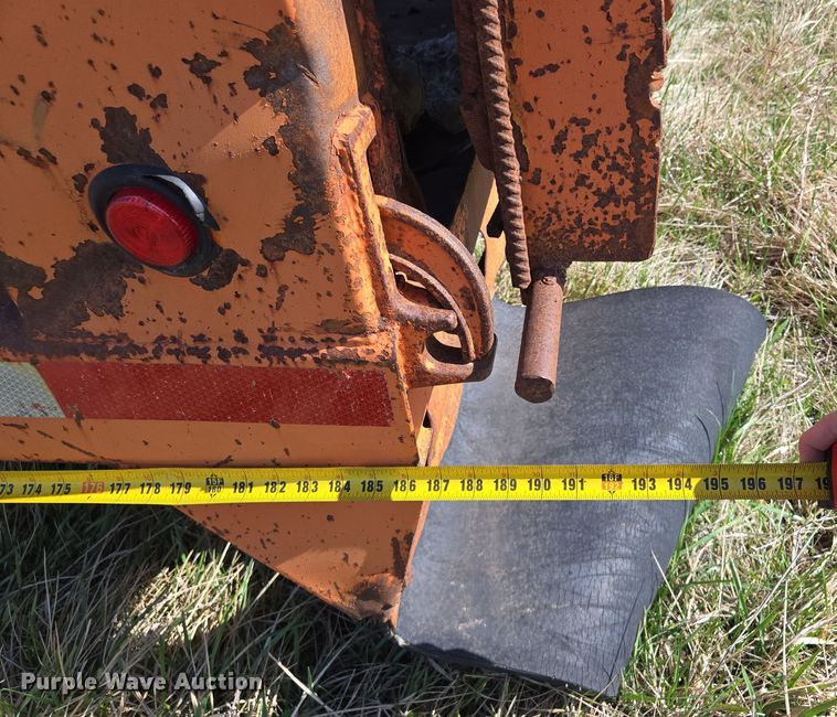 image for item EQ6954 Dump truck bed 