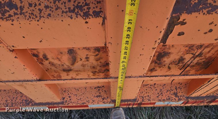 image for item EQ6954 Dump truck bed 