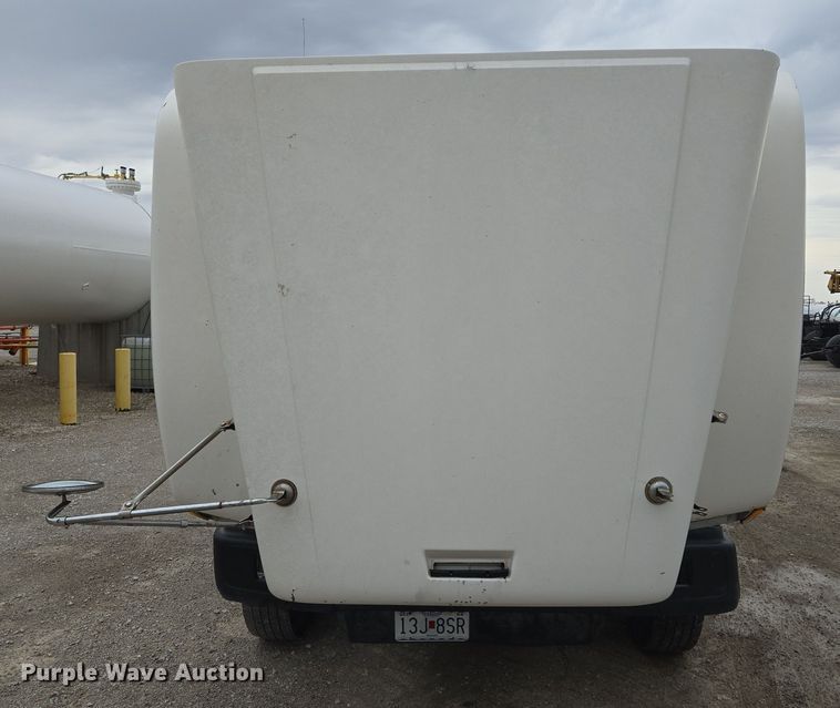 image for item EQ6980 1993 Freightliner USF-1E truck cab and chassis