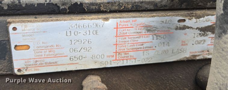 image for item EQ6980 1993 Freightliner USF-1E truck cab and chassis