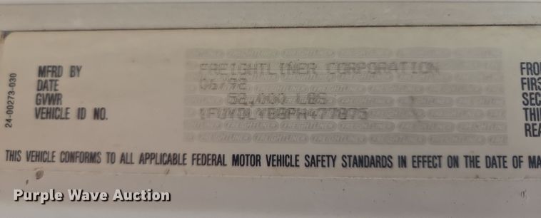 image for item EQ6980 1993 Freightliner USF-1E truck cab and chassis