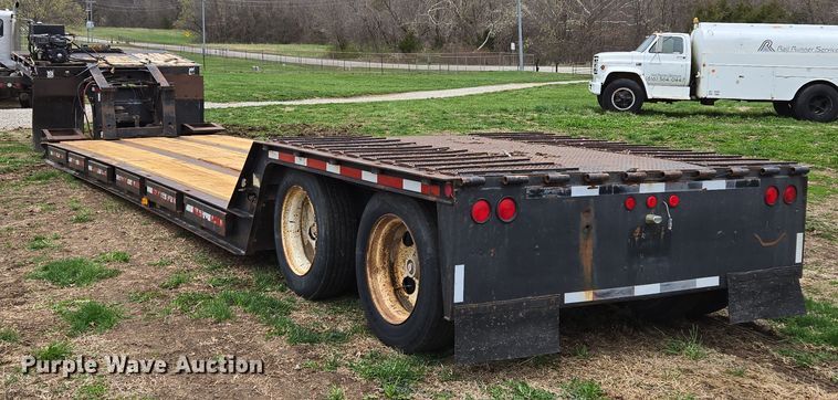 image for item EQ6982 1998 Trail King TK70DGHT-532 lowboy equipment trailer