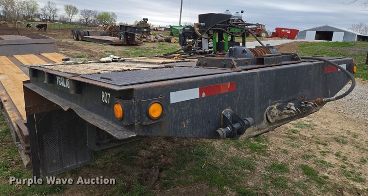 image for item EQ6982 1998 Trail King TK70DGHT-532 lowboy equipment trailer