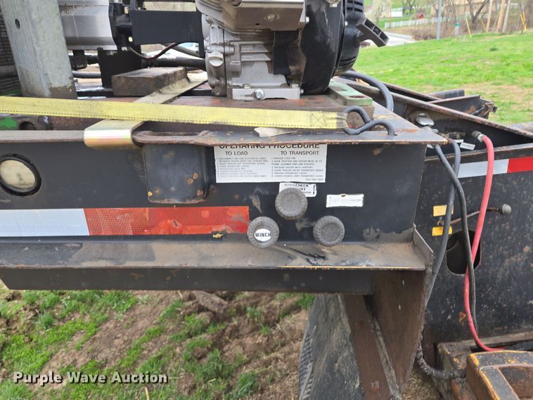 image for item EQ6982 1998 Trail King TK70DGHT-532 lowboy equipment trailer