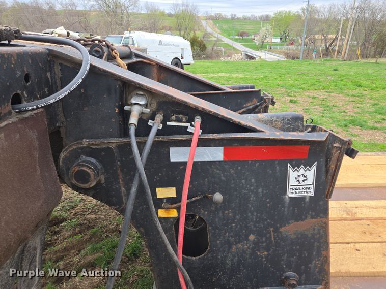 image for item EQ6982 1998 Trail King TK70DGHT-532 lowboy equipment trailer
