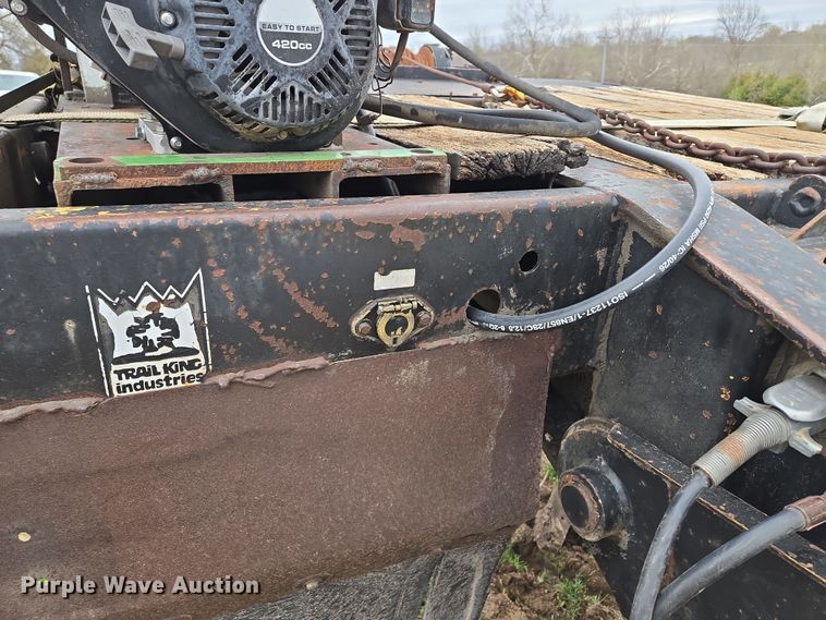 image for item EQ6982 1998 Trail King TK70DGHT-532 lowboy equipment trailer