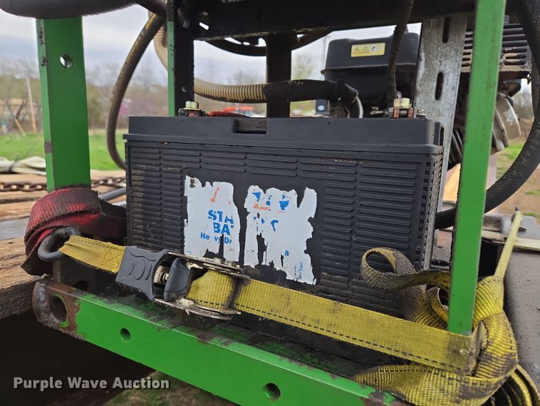 image for item EQ6982 1998 Trail King TK70DGHT-532 lowboy equipment trailer