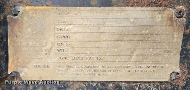 image for item EQ6982 1998 Trail King TK70DGHT-532 lowboy equipment trailer