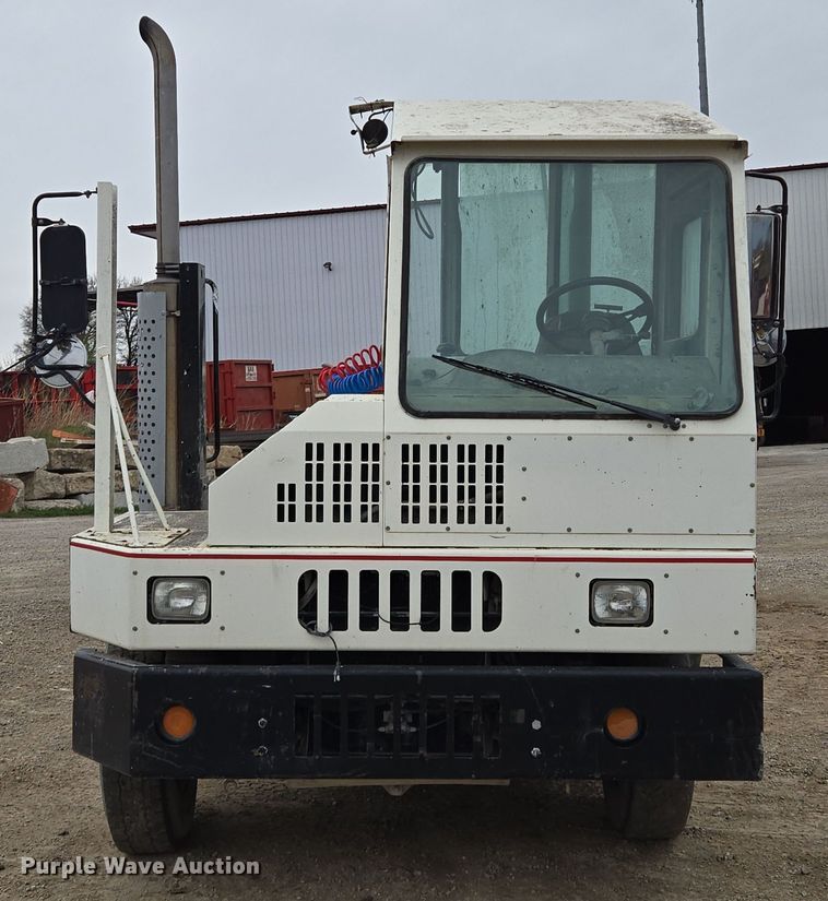 image for item EQ6989 Kalmar 30 yard truck