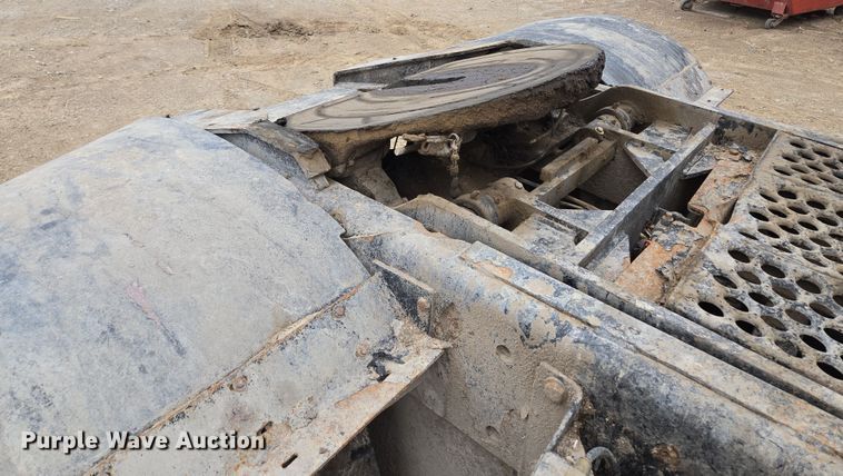 image for item EQ6989 Kalmar 30 yard truck