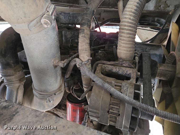 image for item EQ6989 Kalmar 30 yard truck